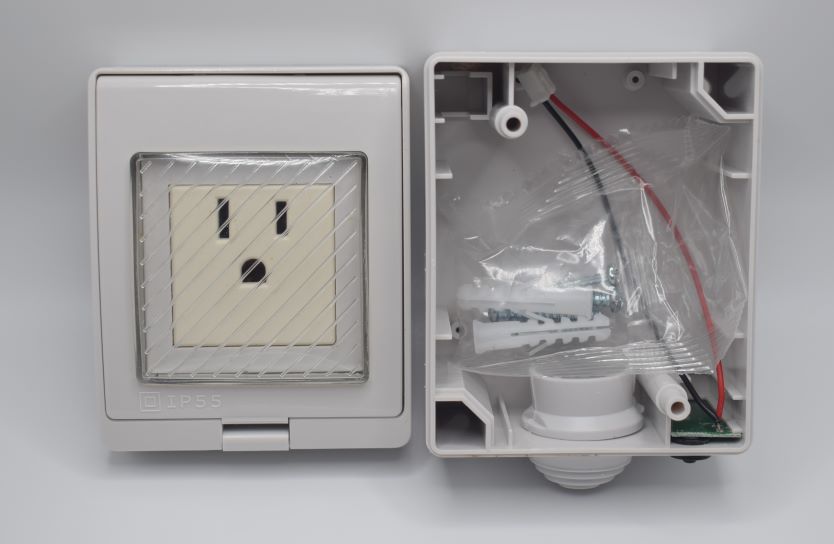 Shelly Outdoor Box IP55 Rated Front and Inside