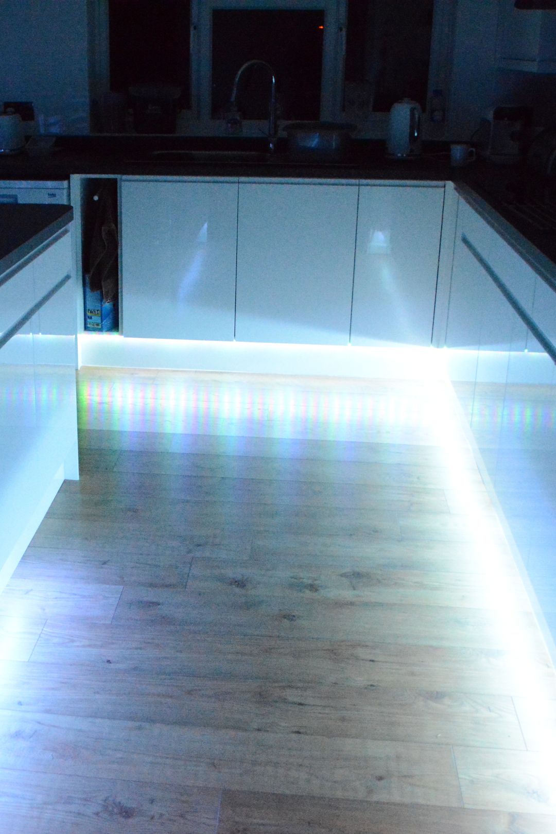 Proluxe illuminated kitchen floor