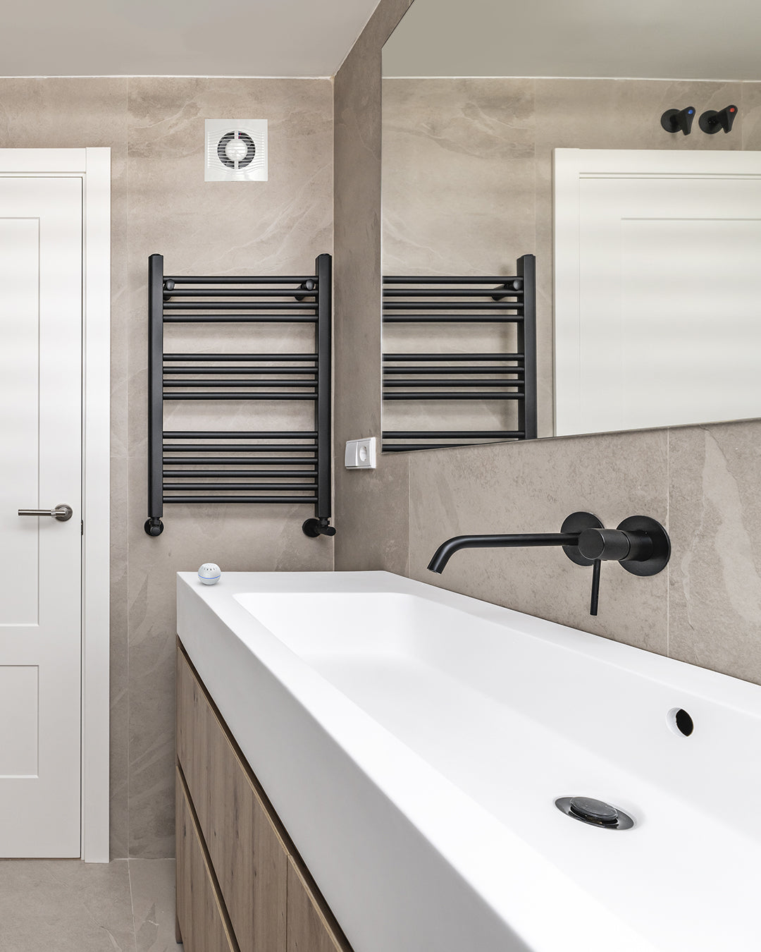 Shelly Wave H&T. Sensor de temperatura y humedad Z-Wave para la automatización del hogar inteligente.