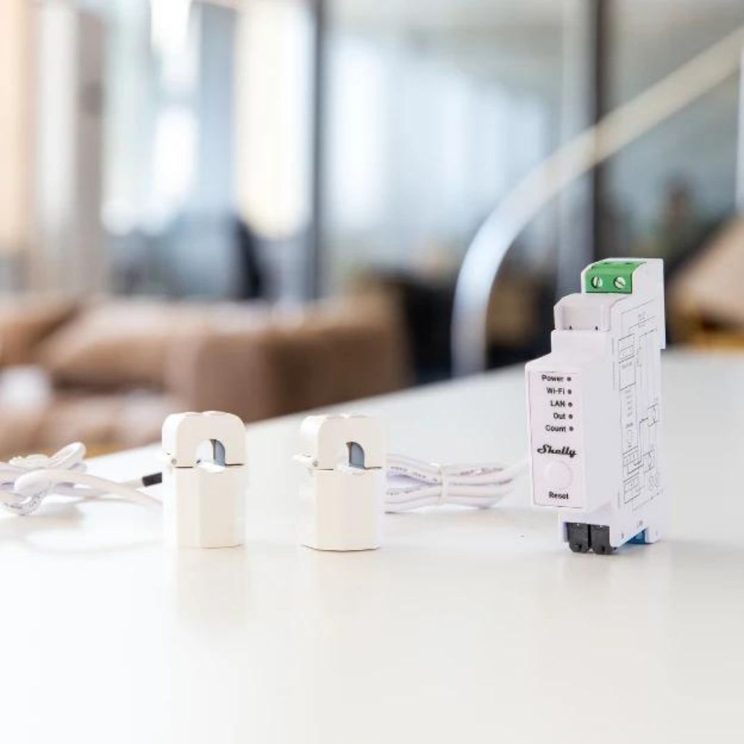 Shelly Pro EM-50. Medidor de energía monofásico inteligente de 2 canales en carril DIN. Conexión Wi-Fi, LAN y Bluetooth